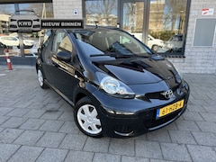 Toyota Aygo - 1.0-12V 3Drs airco volledig onderhouden