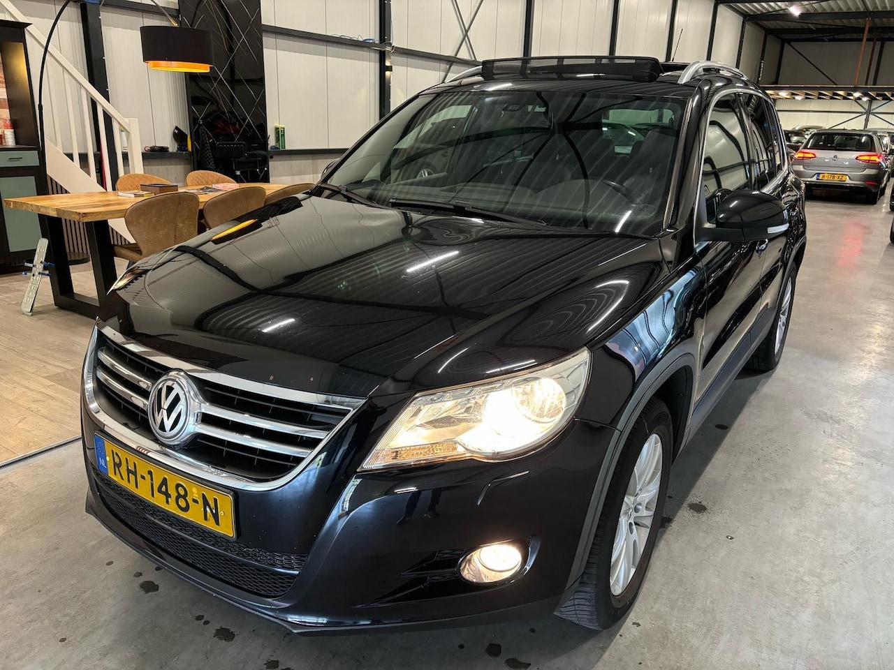 Volkswagen Tiguan - 1.4 TSI Sport&Style 2010 PANORAMADAK - AutoWereld.nl