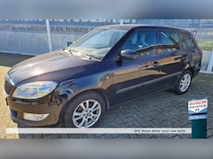 Skoda Fabia - 1.2 TSI 86pk Ambition