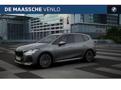 BMW 2-serie Active Tourer - 225e xDrive High Executive M Sport Automaat / Trekhaak / Sportstoelen / Adaptieve LED / M