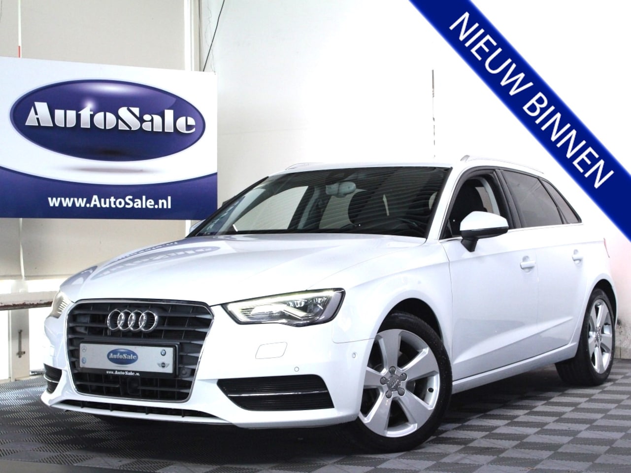 Audi A3 Sportback - 1.4 TFSI CoD PL+ MATRIX ACC NAV CAMERA DAB KEYLS LANE '14 - AutoWereld.nl