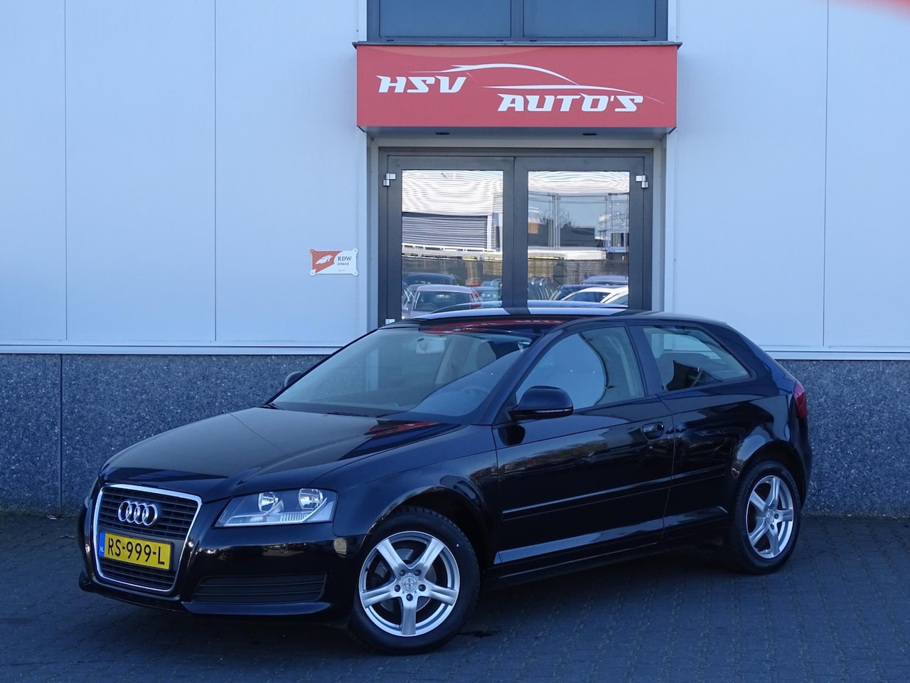 Audi A3 - 1.6 Attraction airco LM cruise 1e eigenaar - AutoWereld.nl