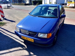 Volkswagen Polo - 1.4