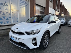 Kia Stonic - 1.0 T-GDi 120pk DynamicLine Automaat/Camera/Navi/Garantie/Stuurvw/Stoelvw/CarPlay