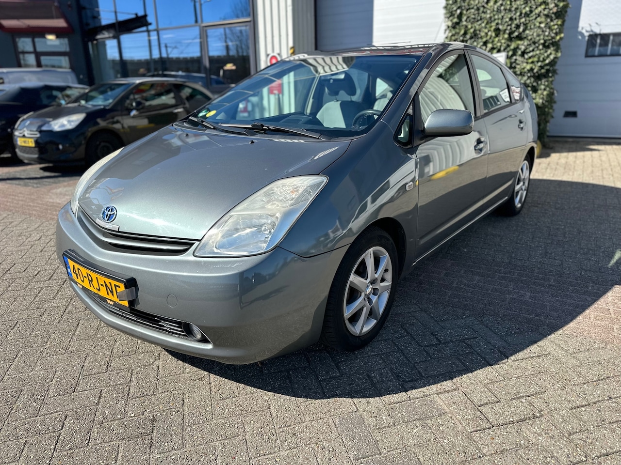 Toyota Prius - 1.5 VVT-i 1.5 VVT-i , Keyless.Cruis,PDC, NAP - AutoWereld.nl