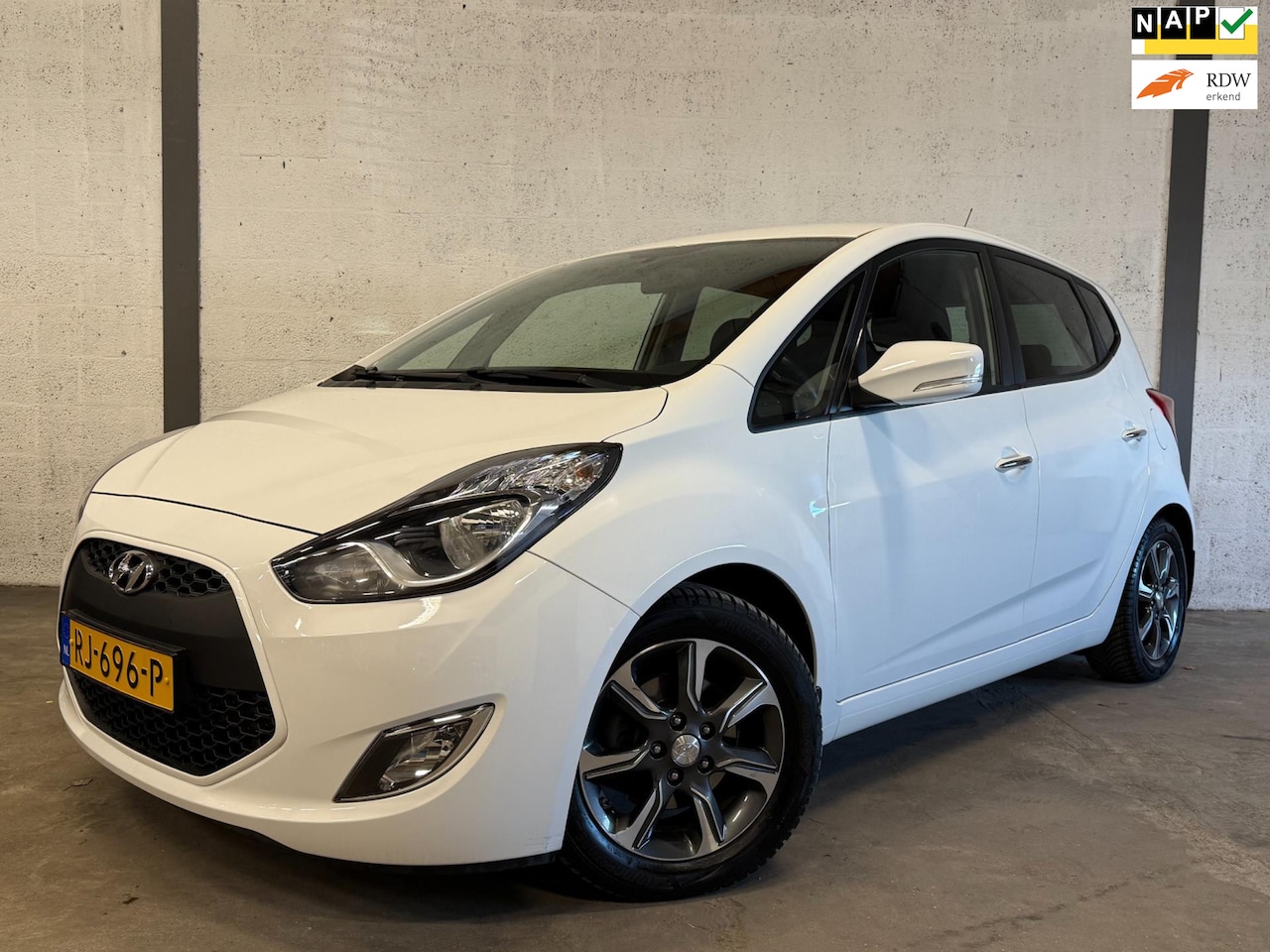 Hyundai ix20 - 1.6i Go! AUT|Navi|Airco|Camera|PDC|Dealer Onderhouden !! - AutoWereld.nl