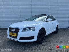 Audi A3 Sportback - 1.6 - Pano - Nap