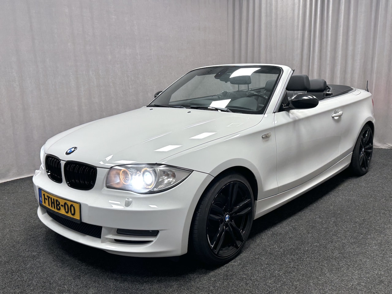 BMW 1-serie Cabrio - 118d High Executive | CABRIO | CLIMA | NAVI | ONDERHOUD | - AutoWereld.nl