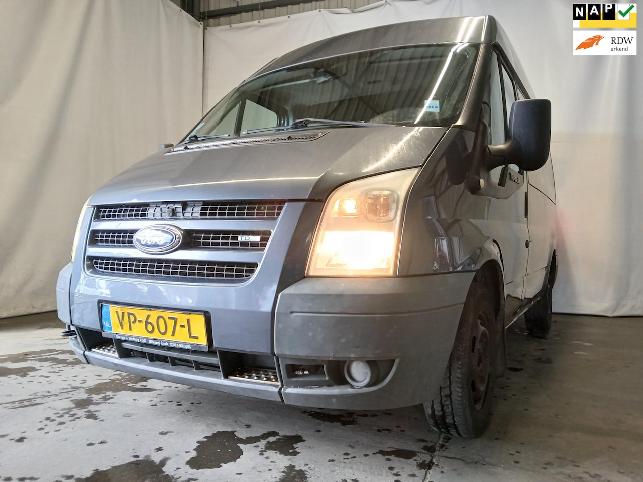 Ford Transit - 300S 2.2 TDCI DC - Airco - Schade - AutoWereld.nl