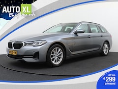 BMW 5-serie Touring - 520d Business+ Memory Camera Carplay Digi. Dash