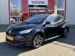 Toyota Yaris - 1.5 HYBRID DYNAMIC APPLE/ANDROID KEYLESS CLIMA AD-CRUISE 16" LM-VELGEN NL-AUTO