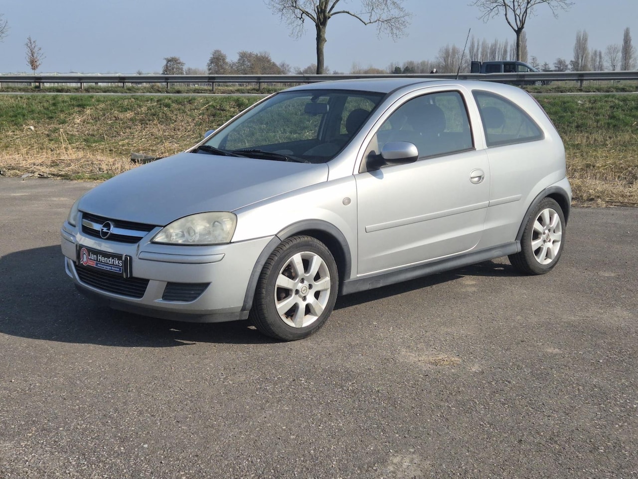 Opel Corsa - 1.2-16V Silverline 1.2-16V Silverline - AutoWereld.nl