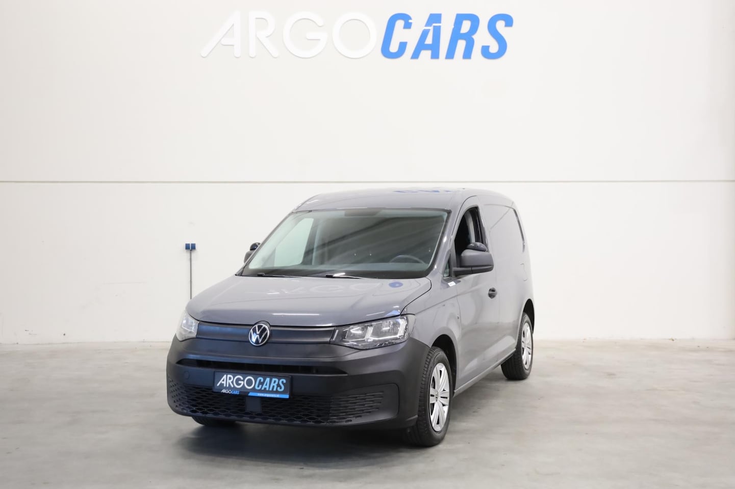 Volkswagen Caddy Cargo - 2.0 TDI Comfort CLIMA/AIRCO 102PK NAVI/CARPLAY LEASE V/A € 99,- P.M. INRUIL MOGELIJK - AutoWereld.nl