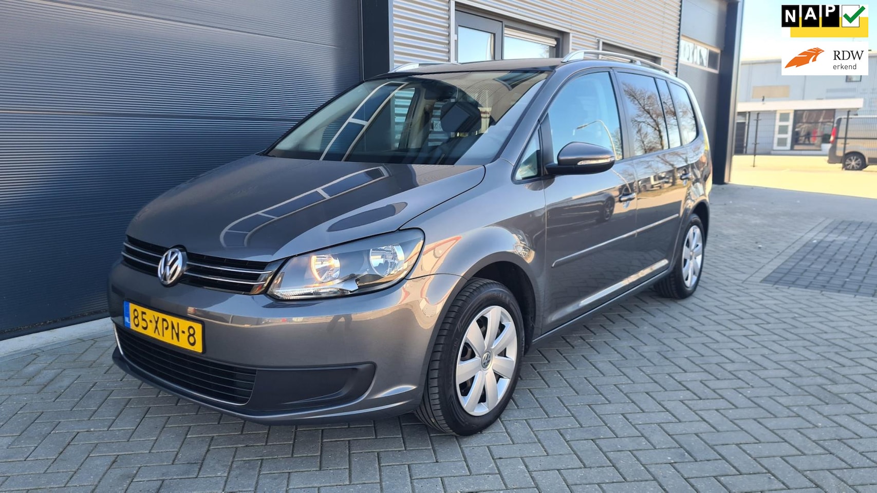 Volkswagen Touran - 1.2 TSI Comfortline BlueMotion 1.2 TSI Comfortline BlueMotion - AutoWereld.nl