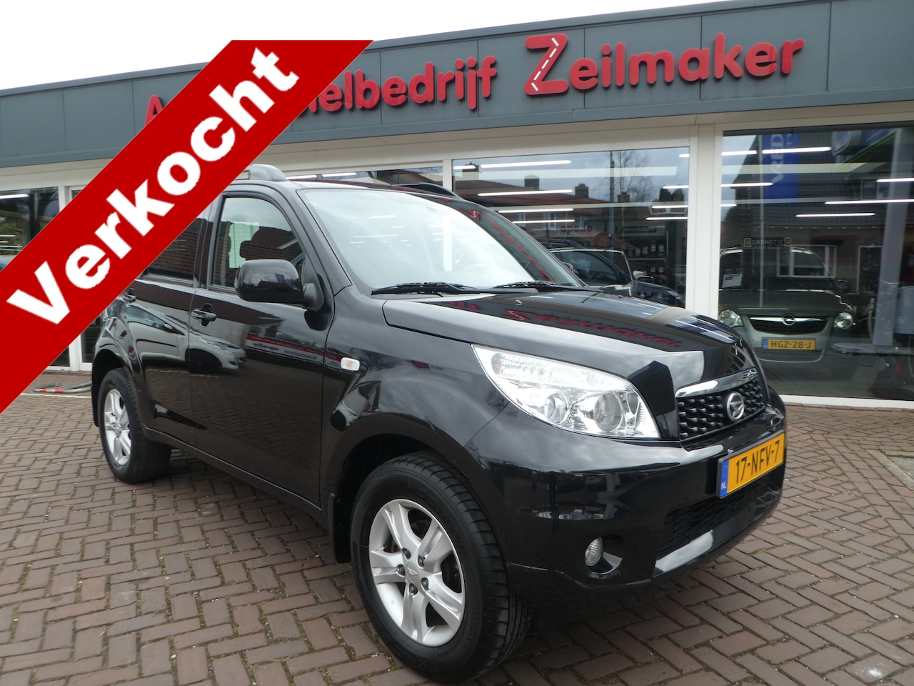 Daihatsu Terios - 1.5-16v Expedition 2WD Automaat, Trekhaak - AutoWereld.nl