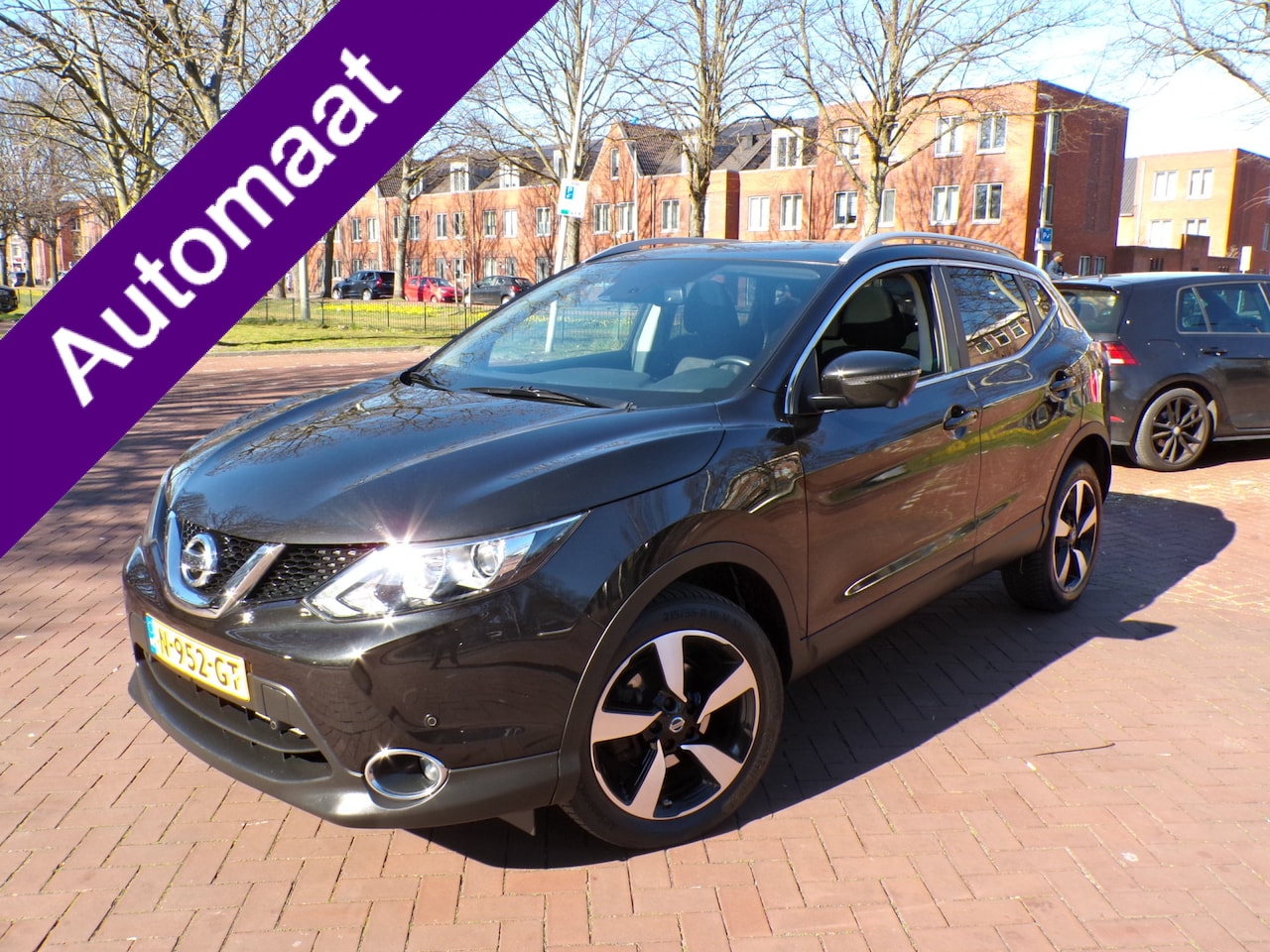 Nissan Qashqai - 1.2 Tekna 18" AUTOMAAT 360 CAMERA - AutoWereld.nl