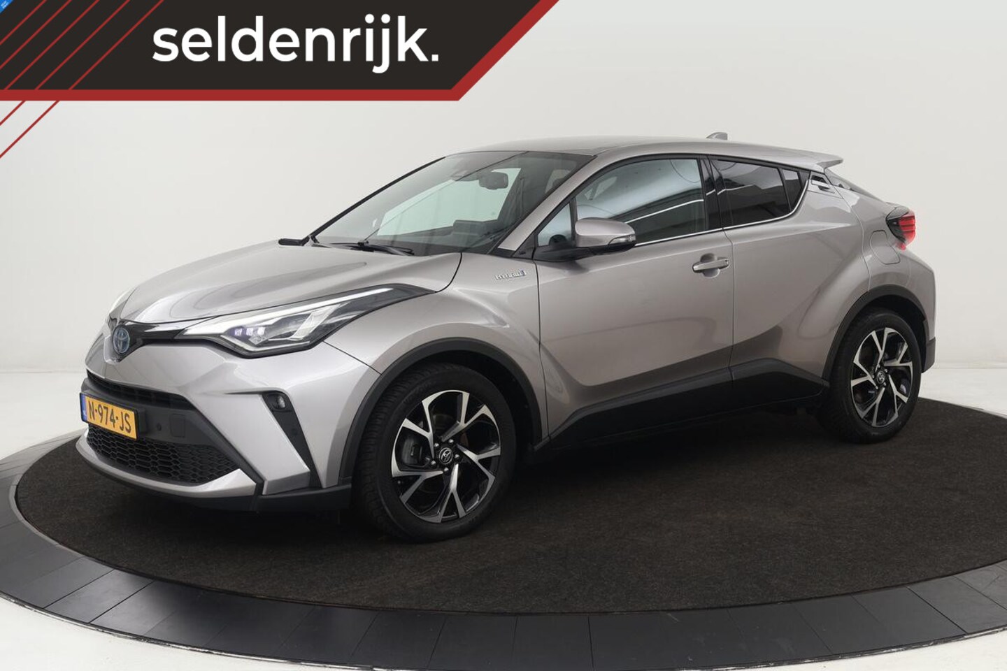 Toyota C-HR - 2.0 Hybrid Style | 184pk | Carplay | Stoelverwarming | Adaptive cruise | JBL Sound | Camer - AutoWereld.nl