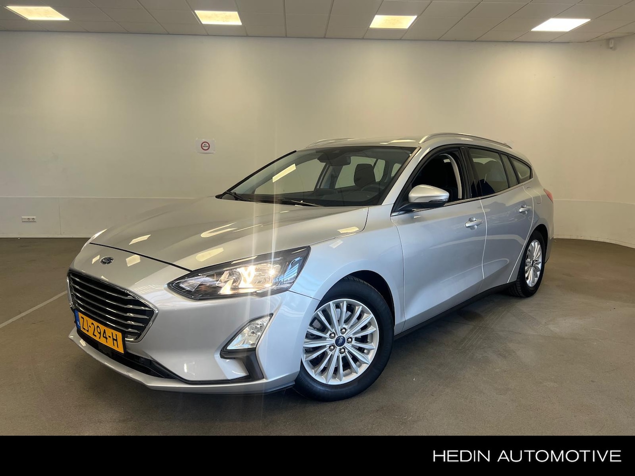 Ford Focus Wagon - 1.5 EcoBoost Titanium Business 1.5 EcoBoost Titanium Business - AutoWereld.nl