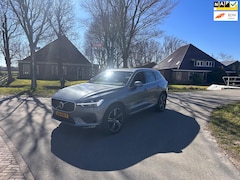 Volvo XC60 - 2.0 D4 R-Design