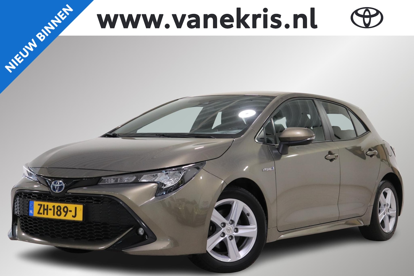 Toyota Corolla - 1.8 Hybrid First Edition 1.8 Hybrid First Edition, Navigatie, Trekhaak, 1e eigenaar, Dealer onderhouden! - AutoWereld.nl