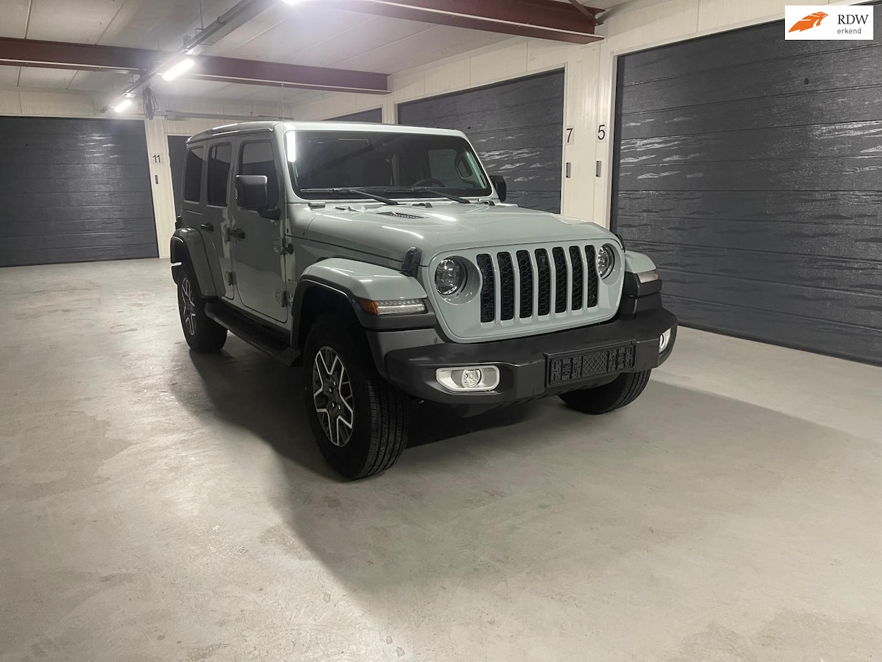 Jeep Wrangler Unlimited - 4xe 380 Sahara NIEUW - AutoWereld.nl