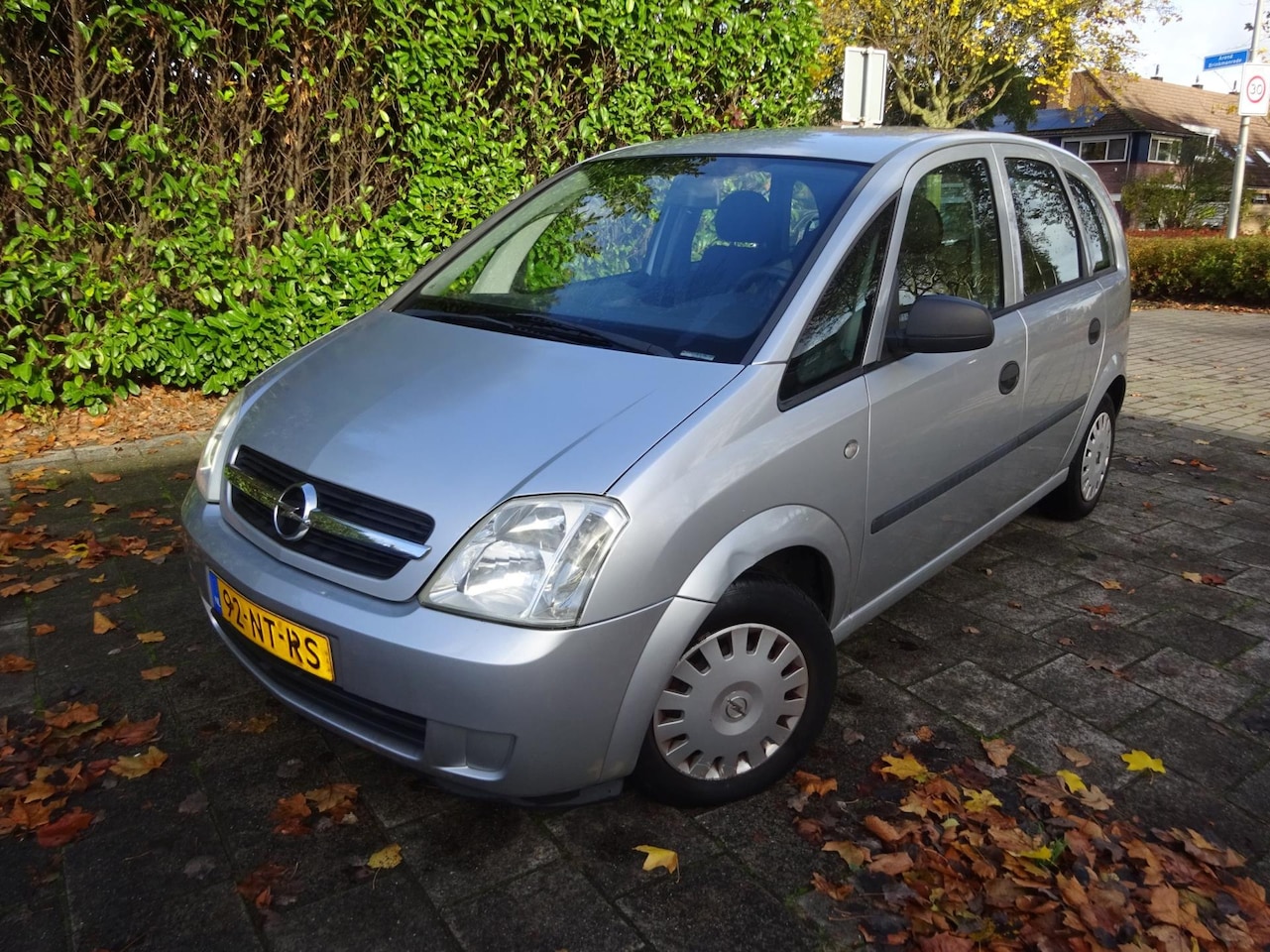 Opel Meriva - MET GEDANNE DIST RIEM & JAAR APK! - AutoWereld.nl