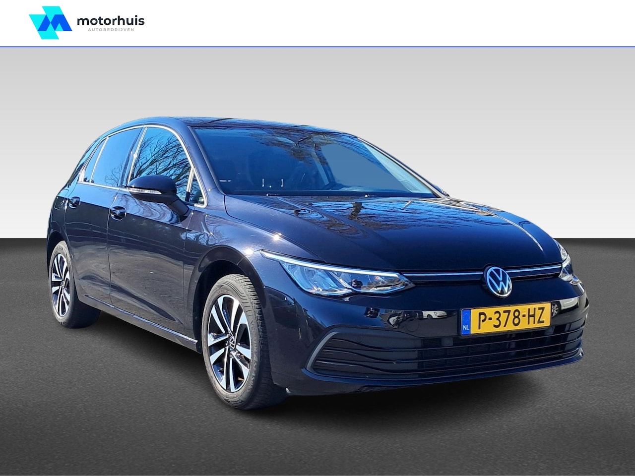 Volkswagen Golf - 1.5 TSI 130pk 5drs Life / Navigatie - AutoWereld.nl