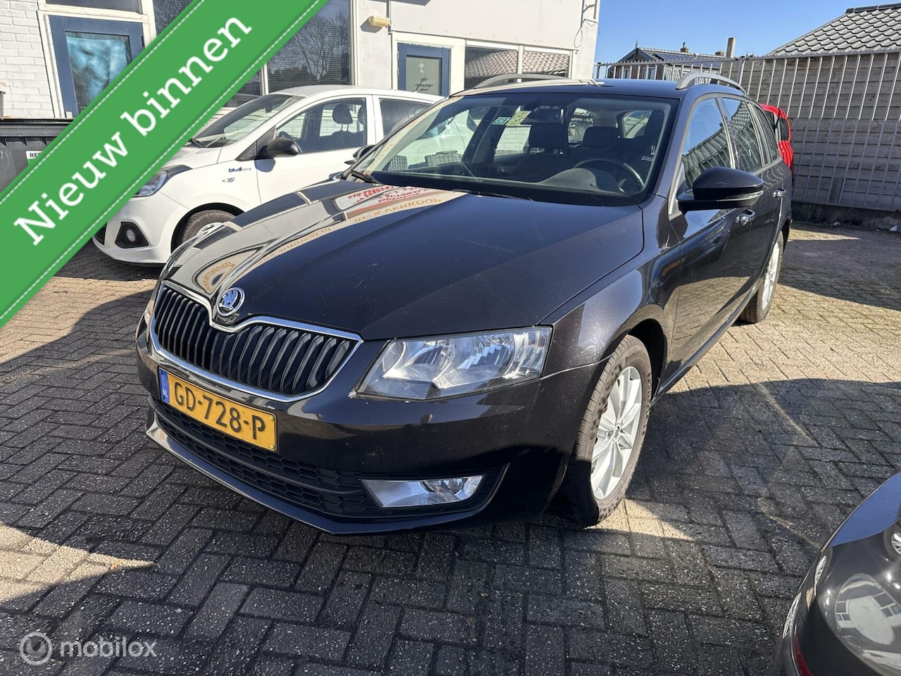 Skoda Octavia Combi - 1.6 TDI Greentech Ambition Businessline 1.6 TDI Greentech Ambition Businessline - AutoWereld.nl