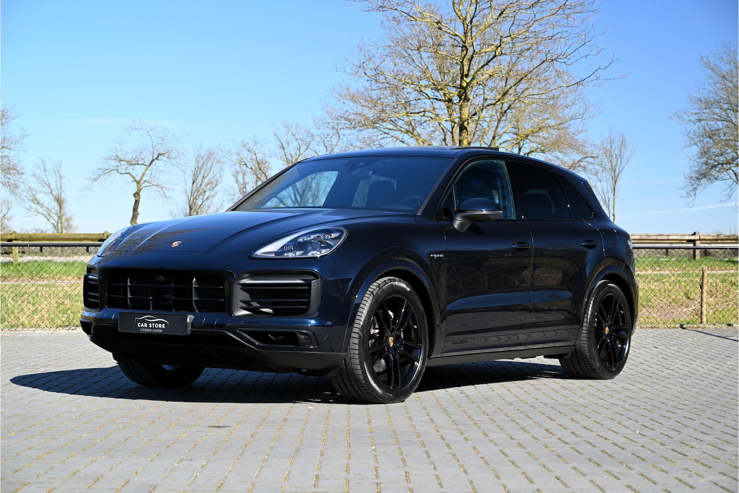 Porsche Cayenne - 3.0 E-Hybrid 462 PK / SPORT DESIGN / PANO / SPORTSTOELEN / MEMORY / BOSE / SPORT CHRONO / - AutoWereld.nl