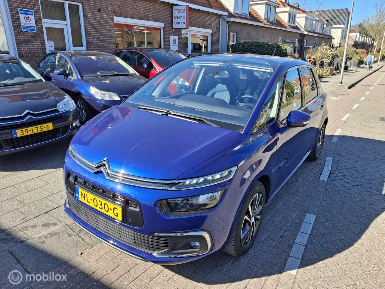 Citroën C4 Picasso - 1.2 PureTech Feel 1.2 PureTech Feel, Automaat - AutoWereld.nl