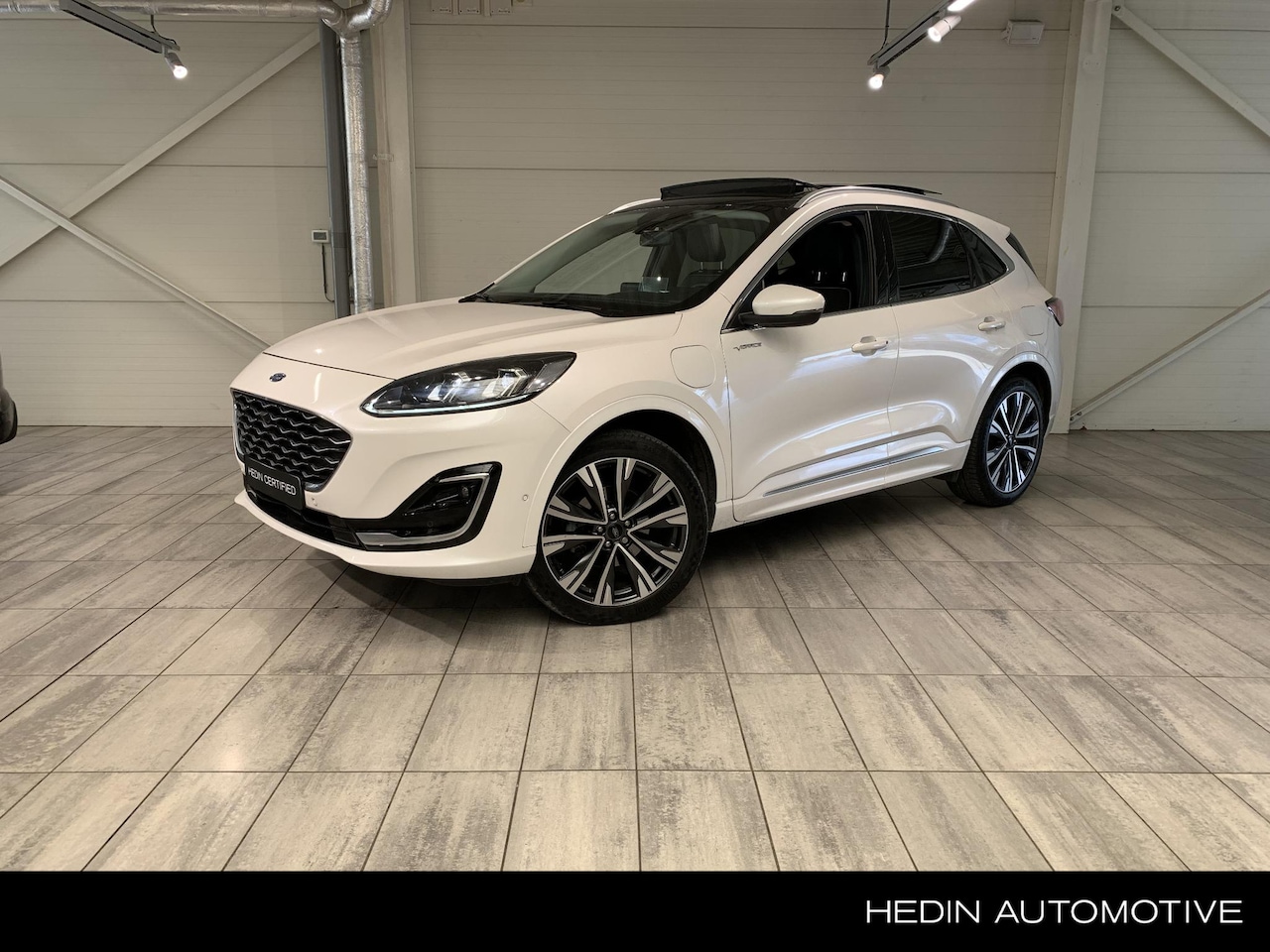 Ford Kuga - 2.5 PHEV Vignale | Panoramadak | Driver Assistance | Winter Pack | Technology Pack | 20" | - AutoWereld.nl