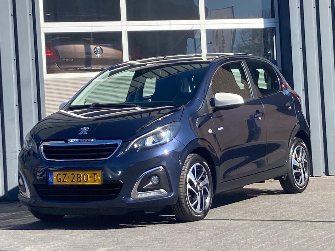 Peugeot 108 - 1.0 e-VTi Envy Airco Lm velgen - AutoWereld.nl