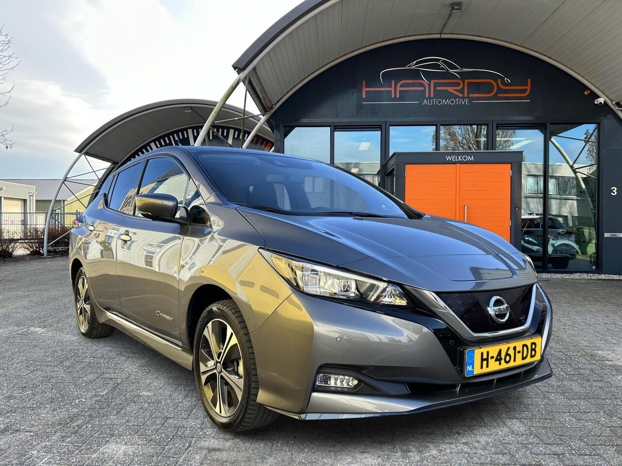 Nissan LEAF - 3.Zero Limited Edition 62 kWh 93% SOH Bose Leer NL-Auto 1e Eigenaar - AutoWereld.nl