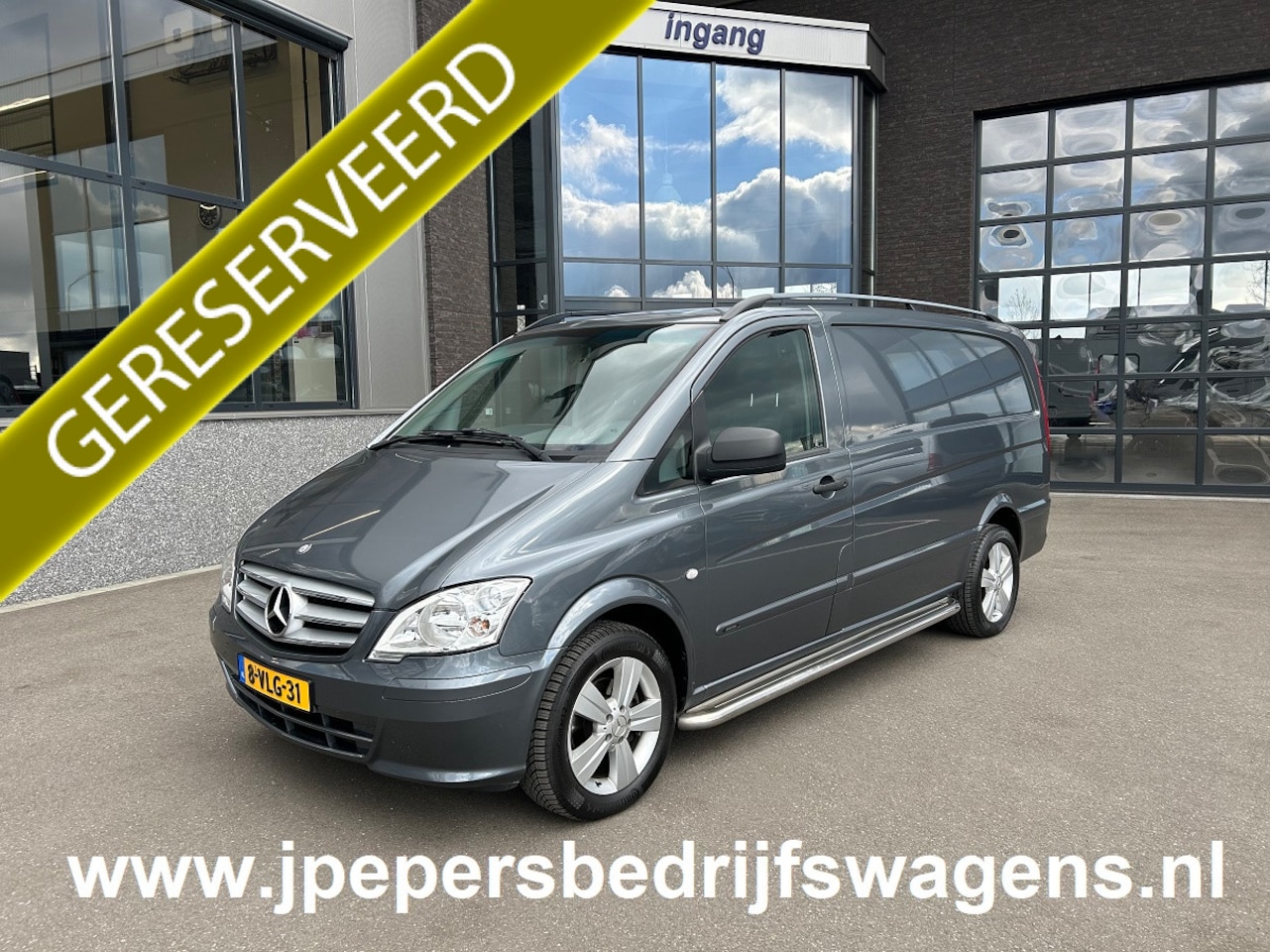 Mercedes-Benz Vito - 113 CDI Lang / Automaat / COMAND / Trekhaak / Airco / Cruise control / LMV - AutoWereld.nl