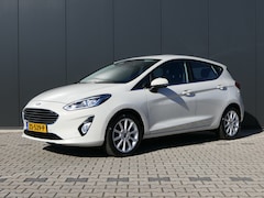 Ford Fiesta - 1.0 EcoBoost Titanium | Camera | Verwarmde Voorruit | Navigatie | Parkeersensoren Rondom |