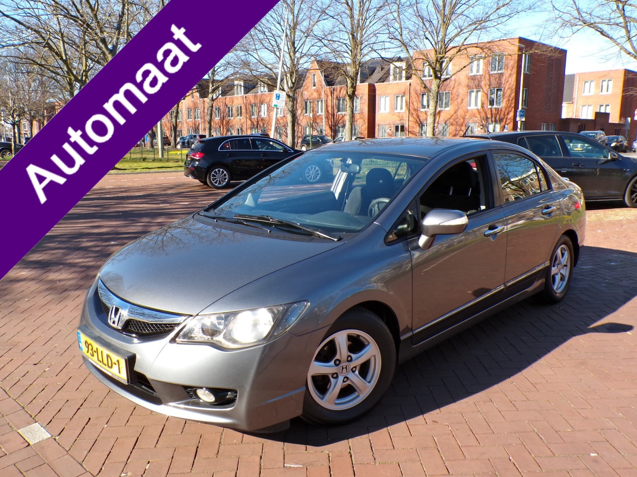 Honda Civic - 1.3 Hybrid Elegance ZEER NETTE AUTO GOED ONDERHOUDEN..... - AutoWereld.nl