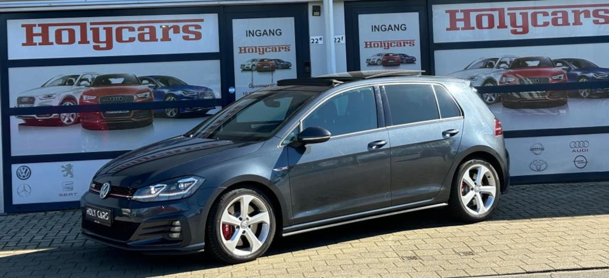 Volkswagen Golf - 2.0 TSI GTI Performance | PANO | VIRTUAL | KEYLESS GO | ACC | - AutoWereld.nl