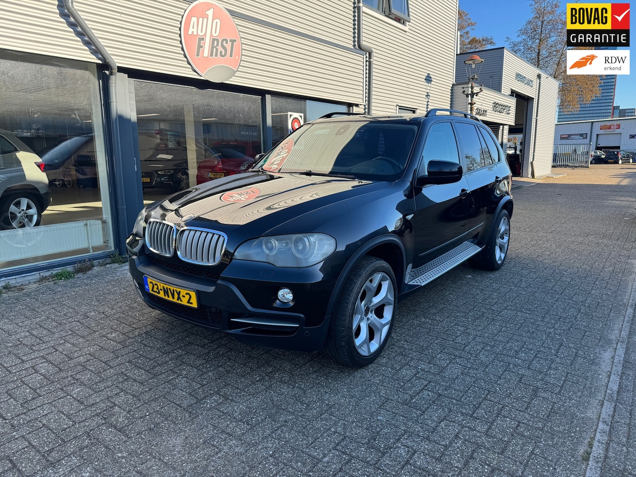 BMW X5 - 3.0sd Executive Airco, Cruise Controle / Navi / Panoramadak / head up display - AutoWereld.nl