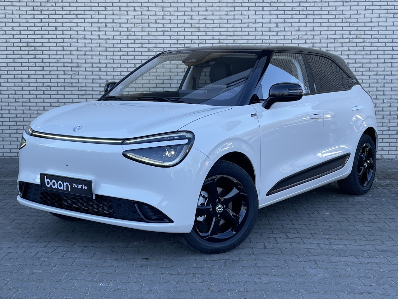 Dongfeng Box - Launch Edition 42 kWh l Baan Edition l Getinte ramen l Two-Tone l 360 Camera l Adaptief Cr - AutoWereld.nl