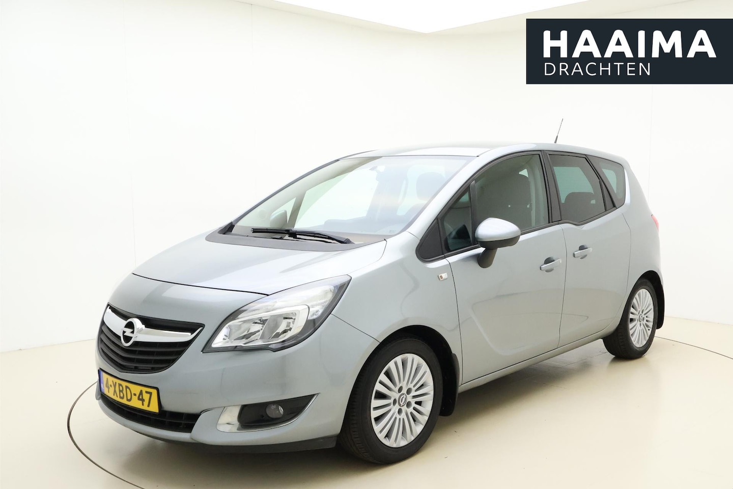 Opel Meriva - 1.4 Turbo Design Edition 140 PK | Navigatie | Trekhaak | Cruise-control | Park pilot achte - AutoWereld.nl