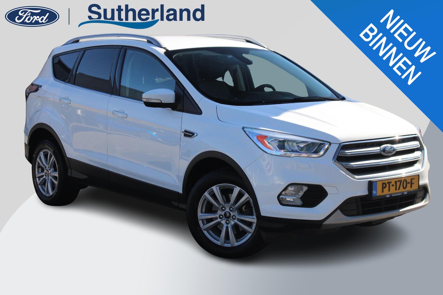 Ford Kuga - 1.5 Titanium | Winterpakket | Trekhaak met 2000kg Trekgewicht | Sensoren voor & achter - AutoWereld.nl