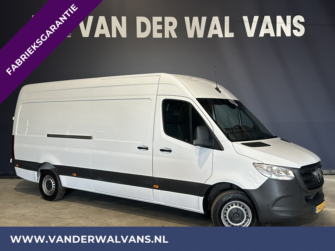 Mercedes-Benz Sprinter - 317 CDI 170pk L3H2 Fabrieksgarantie Euro6 Airco | Camera | Apple Carplay | Android Auto Cr - AutoWereld.nl