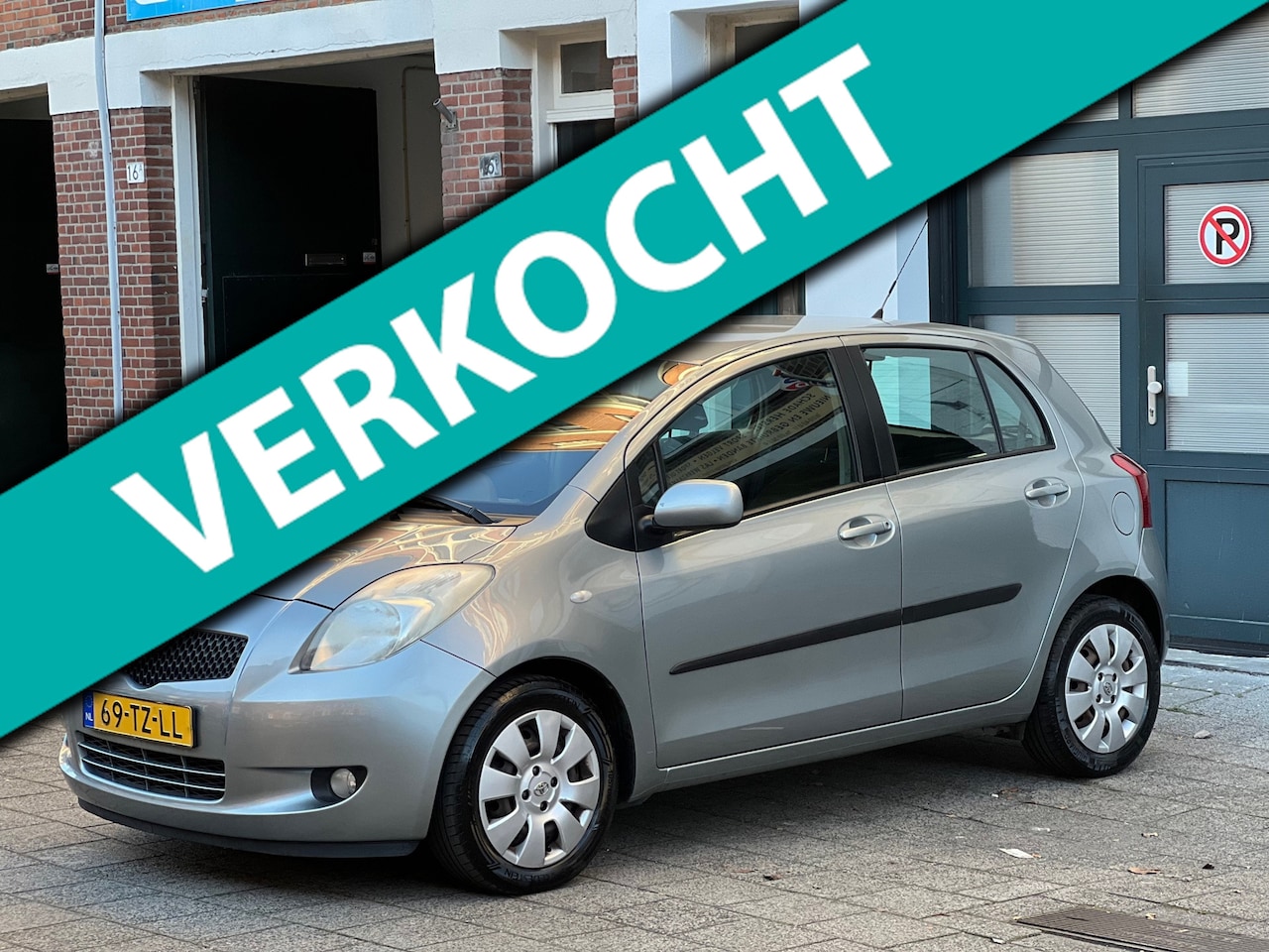 Toyota Yaris - 1.3 VVTi Sol-airco-elek ramen - AutoWereld.nl