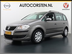 Volkswagen Touran - Gereserveerd 1.4T 141pk Trekhaak Ecc Climatronic Cruise Control Dakrails ABS ESP ASR Trend