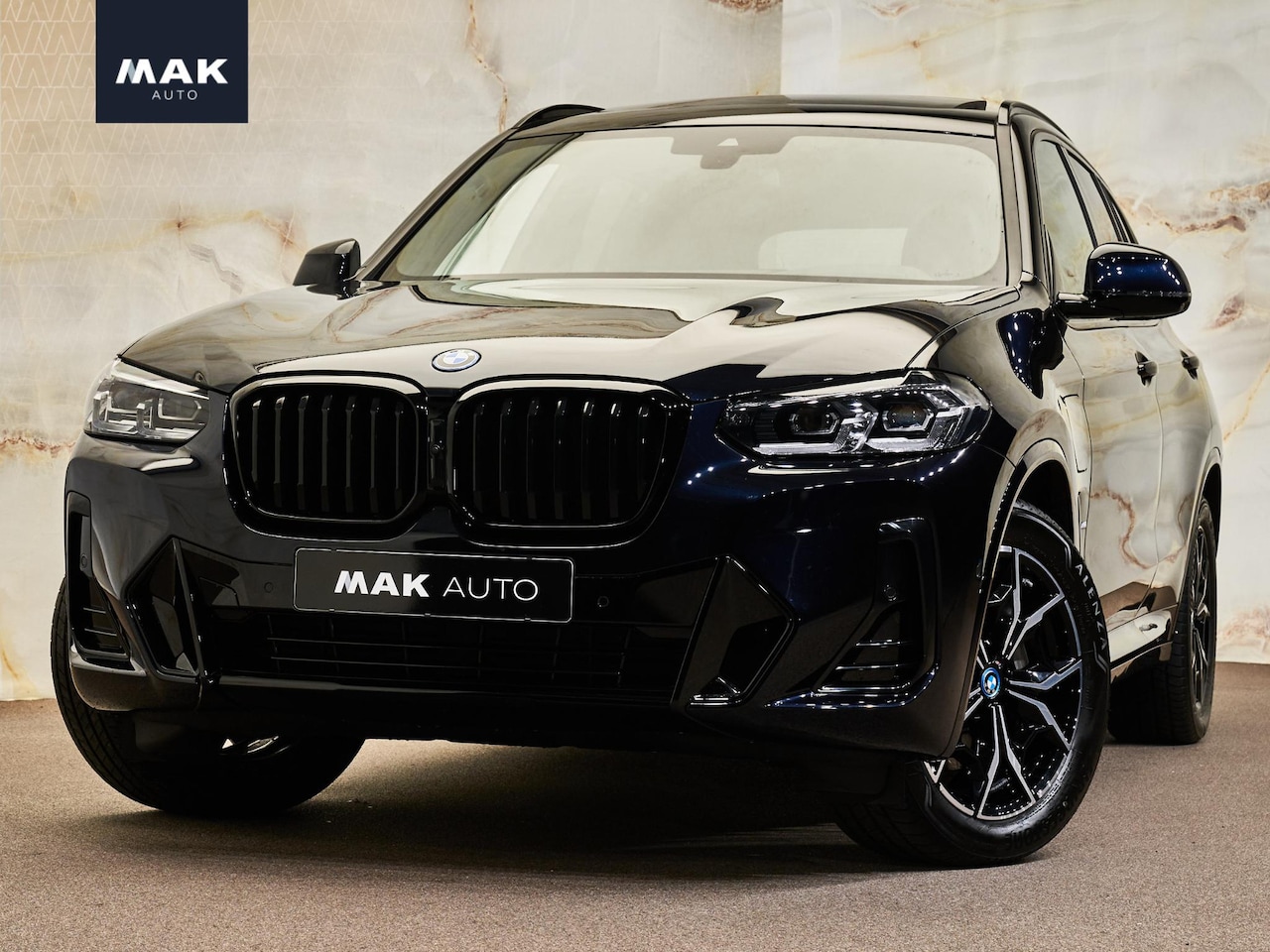 BMW X3 - xDrive30e M Sport, 19'', pano, HUD, adap-LED, surround vieuw, shadow line, memory, keyless - AutoWereld.nl