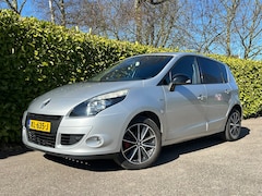 Renault Scénic - 2.0 Bose Automaat | H-Leder | Trekhaak | 17" Velgen | Clima | PDC | Cruise |