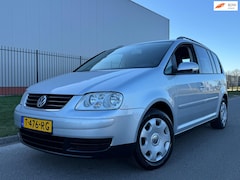 Volkswagen Touran - 1.6-16V FSI Business Stoelverwarming