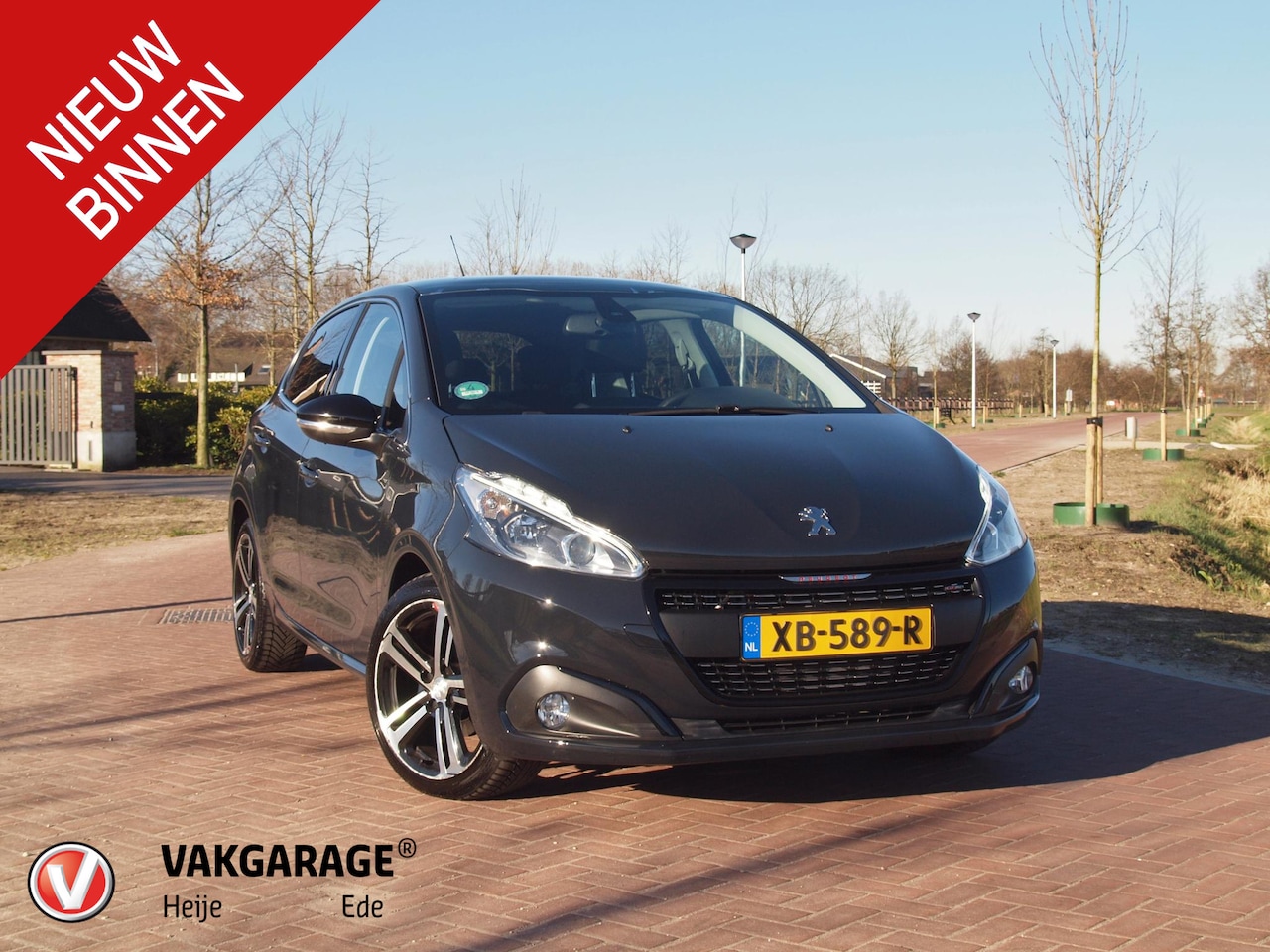 Peugeot 208 - 1.2 PureTech GT-Line | Panoramadak | Apple Carplay | Cruise Control | Automaat | - AutoWereld.nl