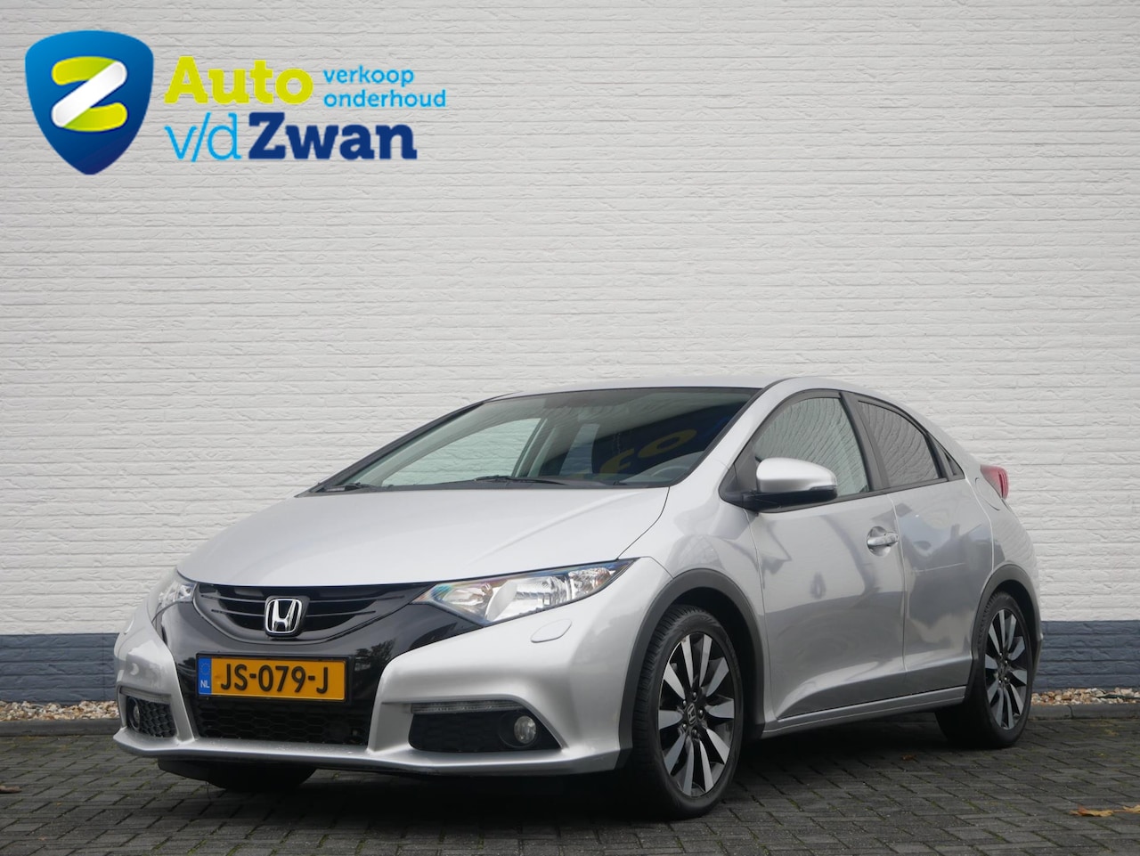 Honda Civic - 1.8 Sport 141 Pk/Camera/Trekhaak/Bluetooth - AutoWereld.nl