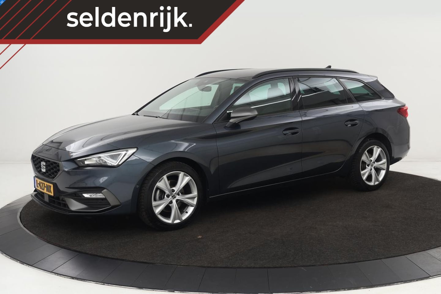 Seat Leon - 1.5 eTSI FR Intens | Stoel & stuurverwarming | Adaptive cruise | Trekhaak | Carplay | Sfee - AutoWereld.nl